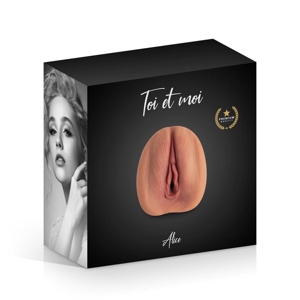 Alice Realistic Vagina Masturbator