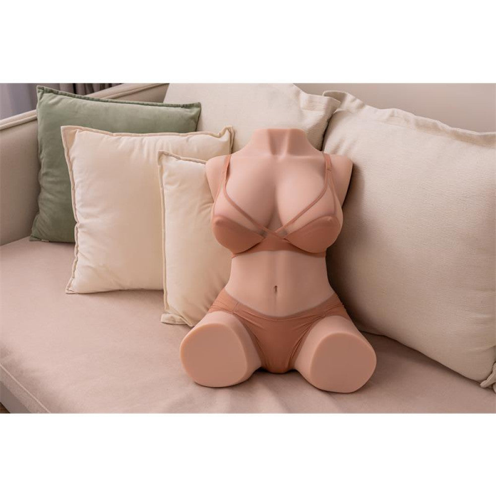 Dania Large Vibrating Body Masturbator