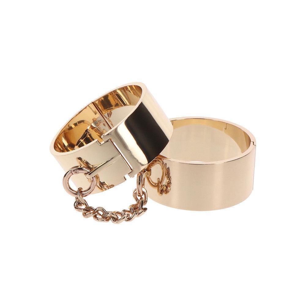 Dona Massive Metal Golden Cuffs Jewellery