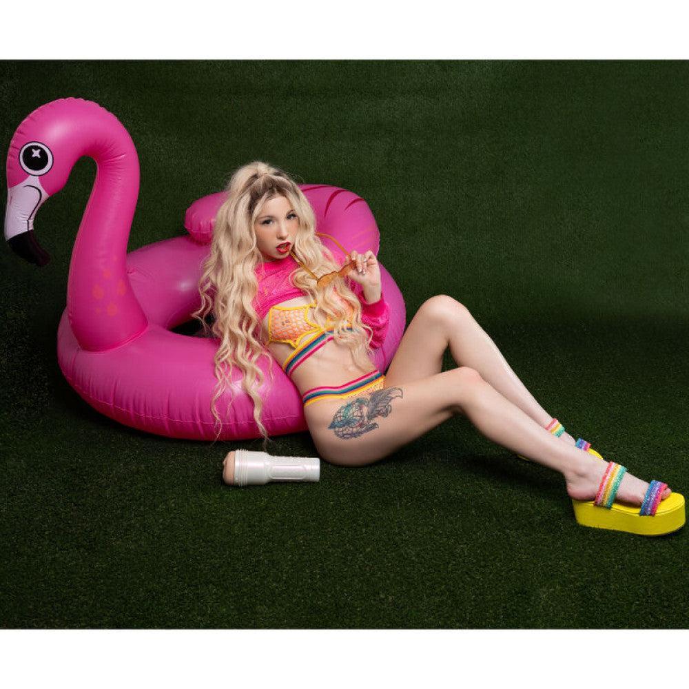 Fleshlight Girls Kenzie Reeves Vagina Masturbator