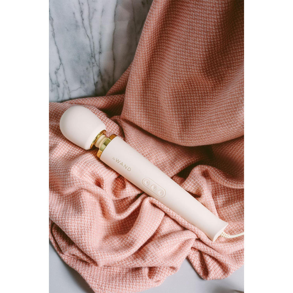 Large Powerful Le Wand Massager with Adapters Cream Colour