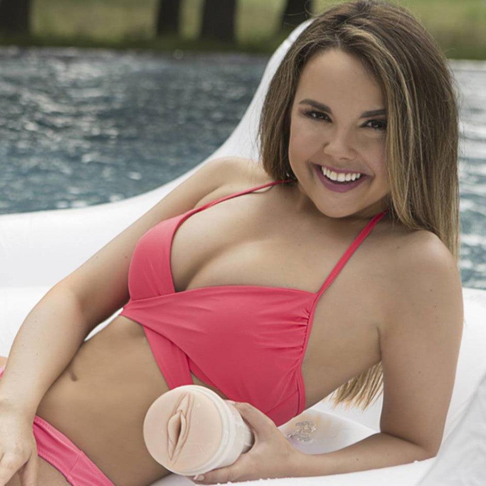 Fleshlight Girls Dillion Harper Vagina Masturbator
