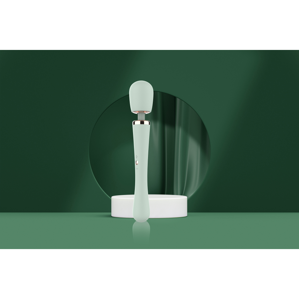Rechargeable silicone massager Glam XL Wand green