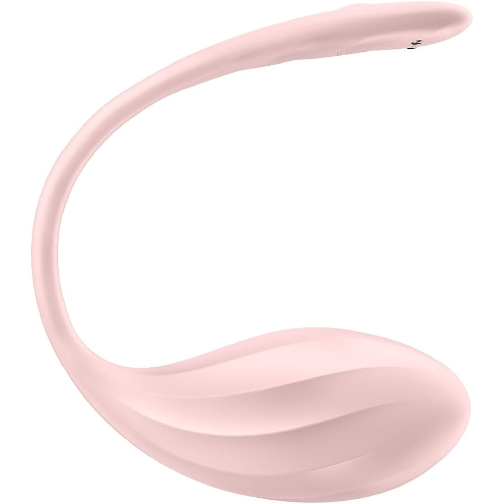 Satisfyer Ribbed Petal Rechargeable Vibrating Egg with App Pink