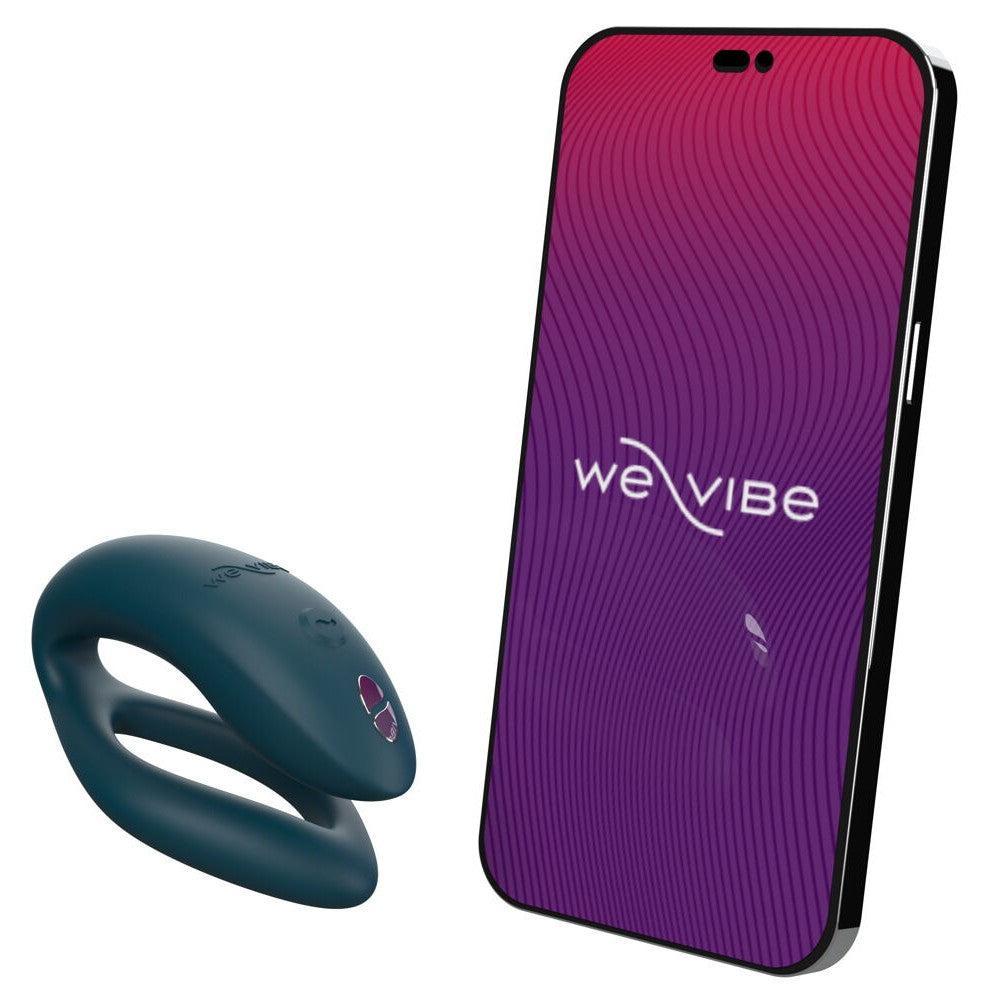We Vibe Sync O - luxury stimulator for couples with App, green