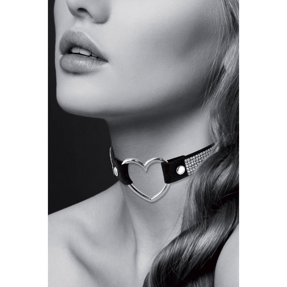 Bijoux pour toi adjustable metal heart crystal choker