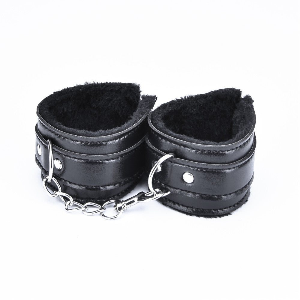 Bondage set of 8 pcs Beginners Bondage Kit black