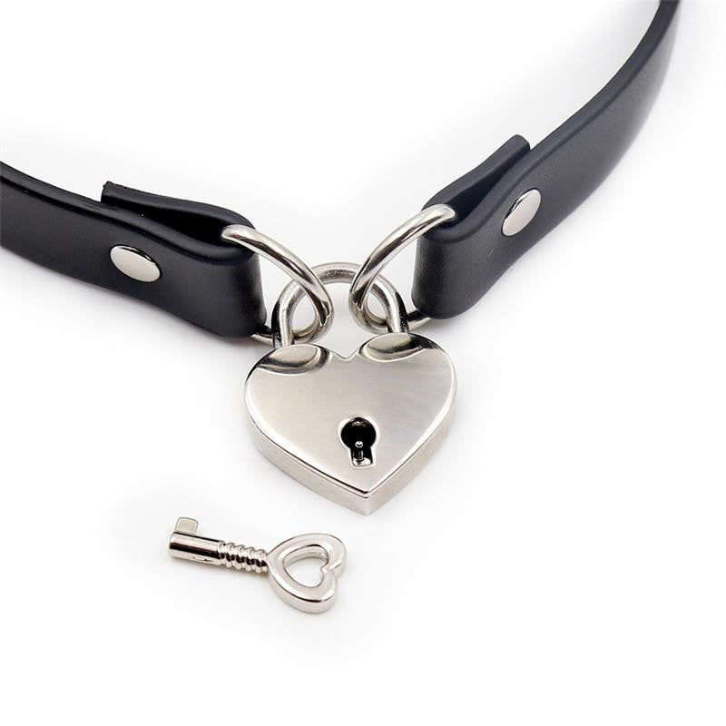 Eco leather choker with metal padlock heart with Cinderella key