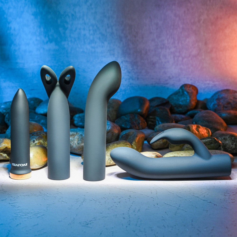 Four Play Rechargeable Bullet with Silicone Tips