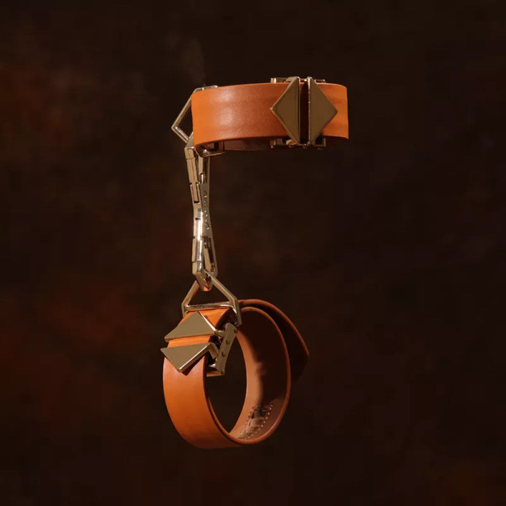 Luxury Leather BDSM Lockink Wrist Restraints