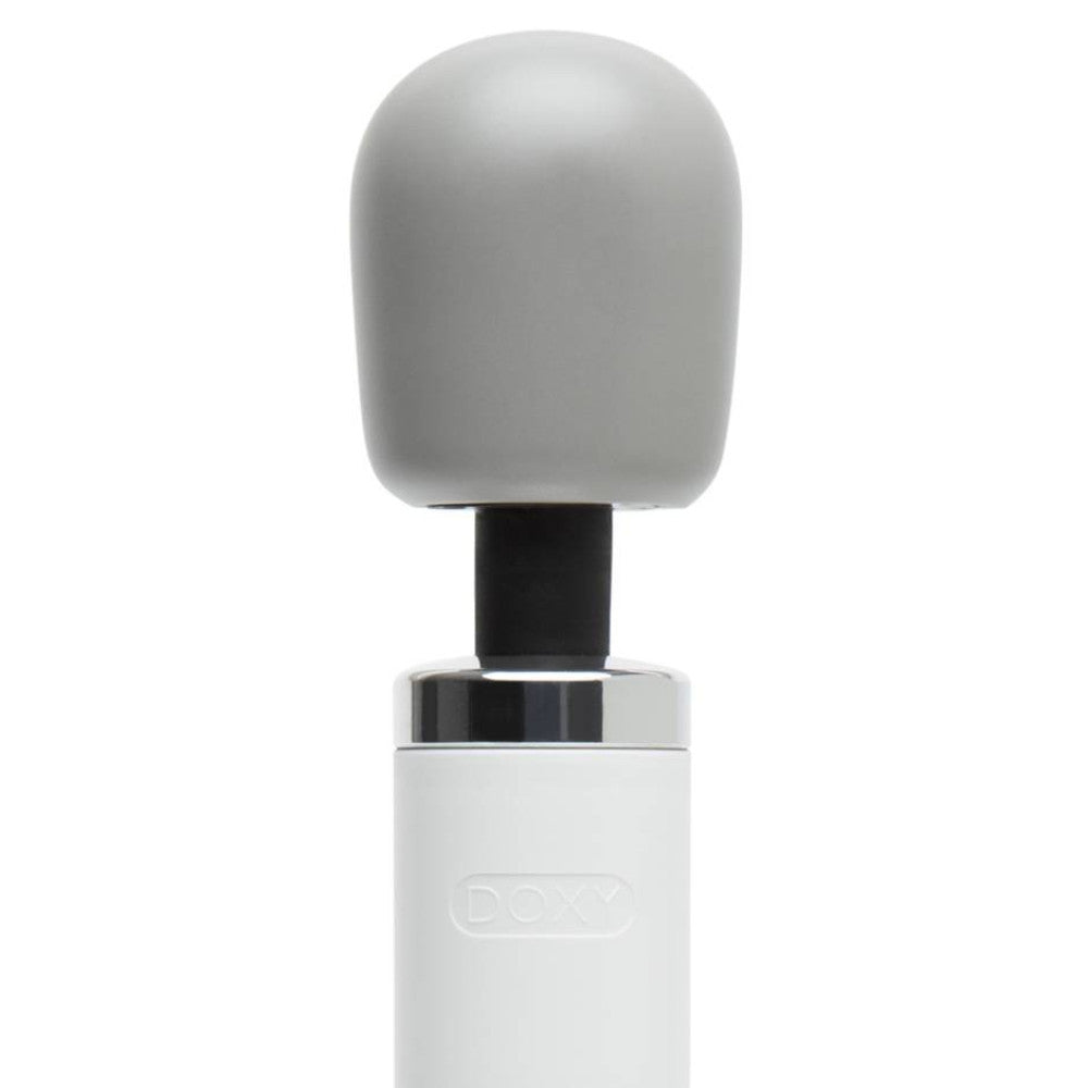 Mega powerful massager Doxy Wand Limited Edition white