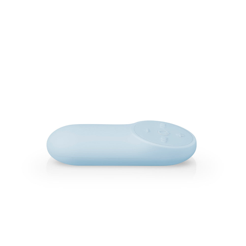 Powerful wireless rechargeable silicone egg Luv Egg blue