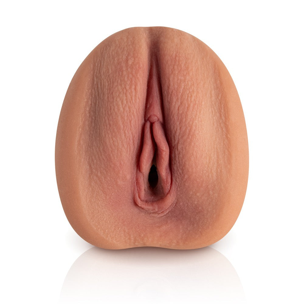 Realistic masturbator vagina Alice